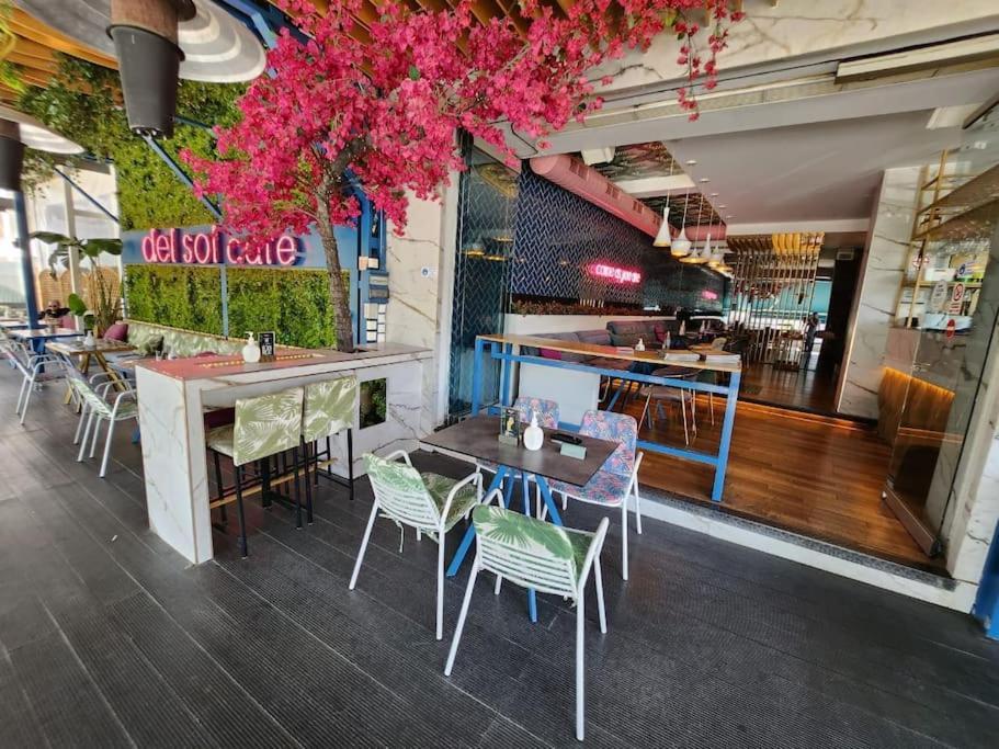 Gazi Apartment With Breakfast Атина Екстериор снимка